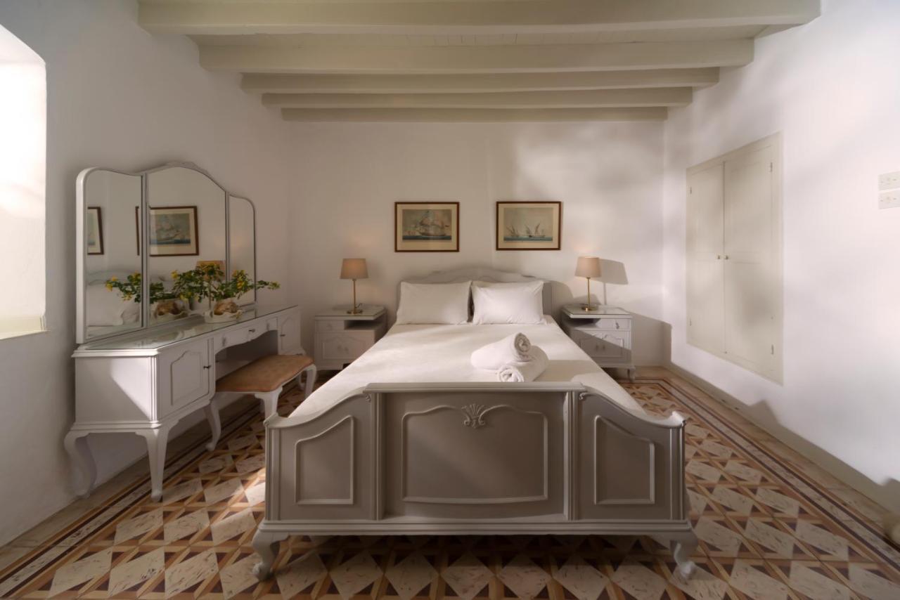 Archontiko Angelou Hotel Алинда Екстериор снимка
