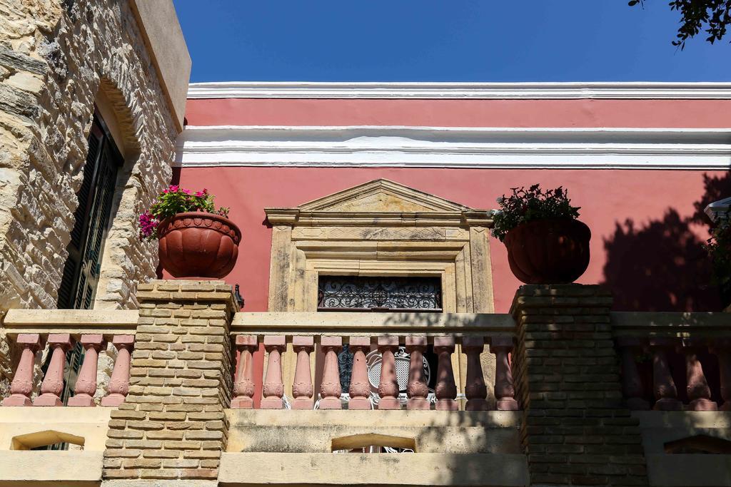 Archontiko Angelou Hotel Алинда Екстериор снимка